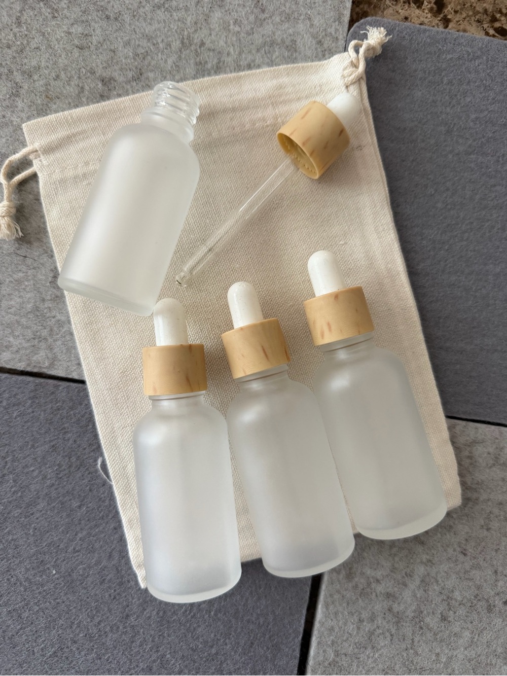 Frosted Glass Dropper Bottles with Bamboo Lids - Set of 4 (Cream Dropper Tops)